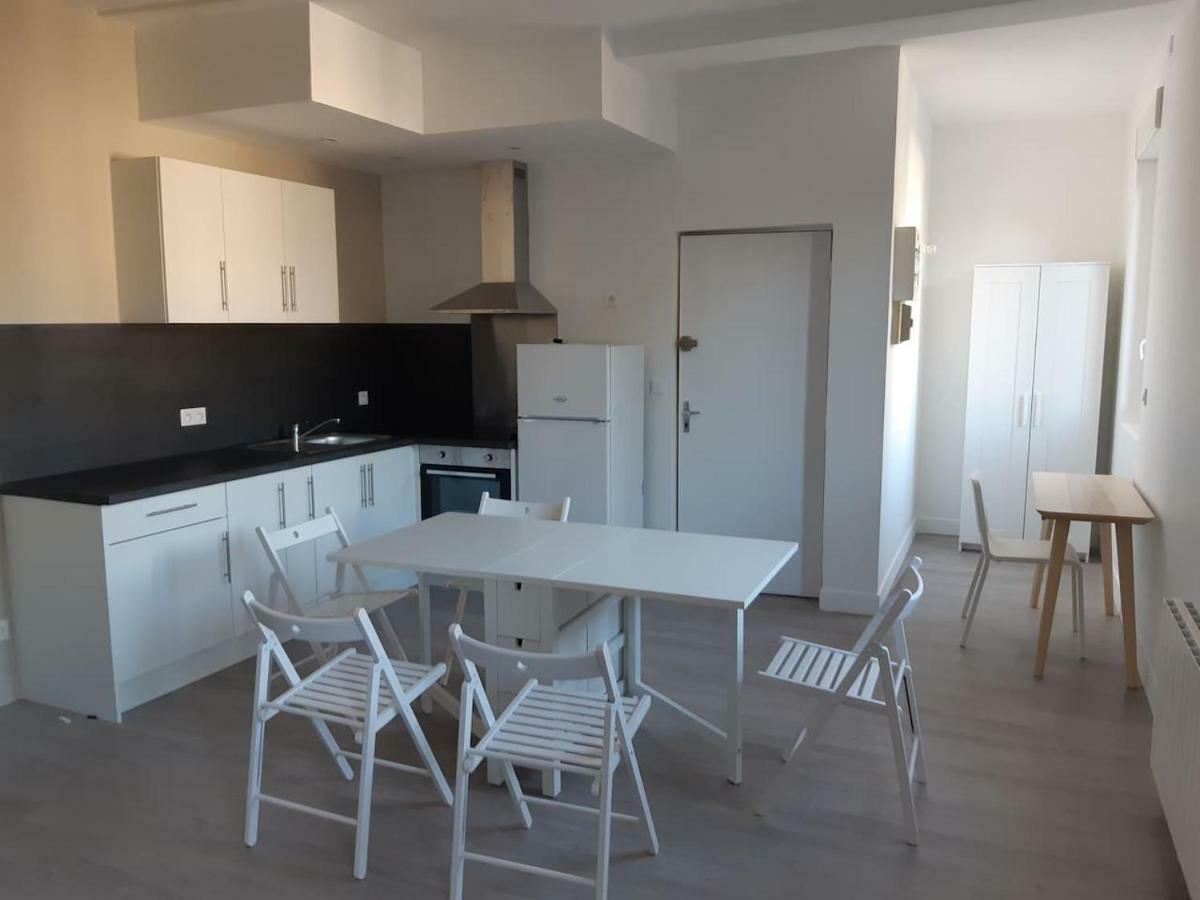 F2 47 m2 Caudebec étage 1 SWEET HOME Exterior foto